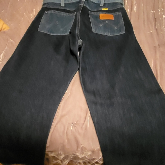 Vintage Wrangler Peter Max Jeans - Picture 4 of 7